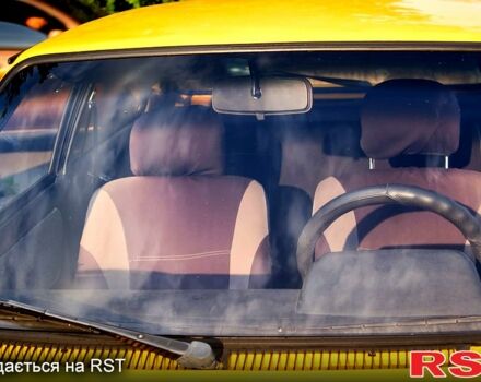 Желтый ЗАЗ Таврия, объемом двигателя 1.1 л и пробегом 275 тыс. км за 710 $, фото 6 на Automoto.ua