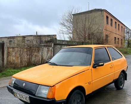 Желтый ЗАЗ Таврия, объемом двигателя 1.3 л и пробегом 200 тыс. км за 650 $, фото 7 на Automoto.ua