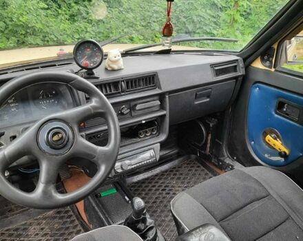 Жовтий ЗАЗ Таврія, об'ємом двигуна 1.1 л та пробігом 1 тис. км за 950 $, фото 3 на Automoto.ua