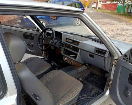 Серый ЗАЗ Таврия, объемом двигателя 1.2 л и пробегом 200 тыс. км за 899 $, фото 9 на Automoto.ua