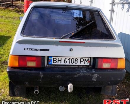 Серый ЗАЗ Таврия, объемом двигателя 1.2 л и пробегом 200 тыс. км за 1300 $, фото 2 на Automoto.ua