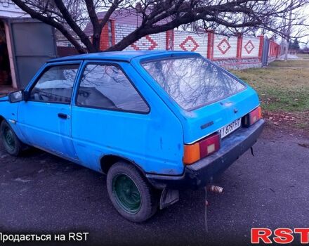 Синий ЗАЗ Таврия, объемом двигателя 1.1 л и пробегом 250 тыс. км за 400 $, фото 2 на Automoto.ua
