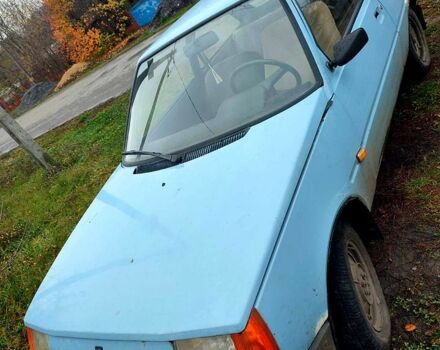 Синий ЗАЗ Таврия, объемом двигателя 1.1 л и пробегом 102 тыс. км за 700 $, фото 5 на Automoto.ua