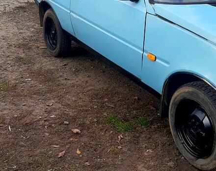 ЗАЗ Таврія 1995 у Новоукраинке на Automoto.ua Синій ЗАЗ Таврія, об'ємом двигуна 1.1 л та пробігом 0 тис. км за 460 $, фото 2 на Automoto.ua