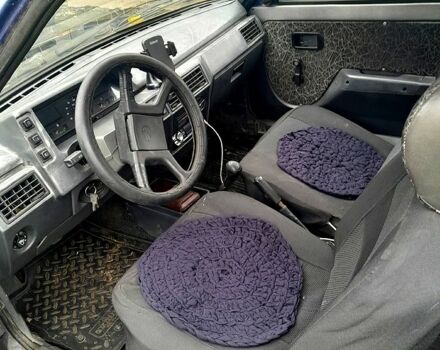 Синий ЗАЗ Таврия, объемом двигателя 1 л и пробегом 360 тыс. км за 600 $, фото 9 на Automoto.ua