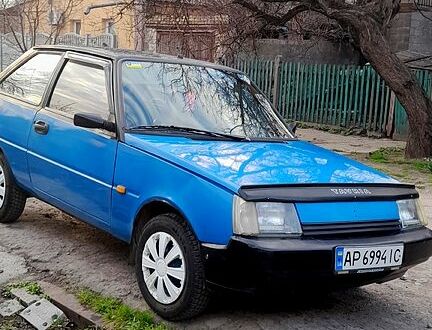 ЗАЗ Таврія 1991 у Запоріжжя на Automoto.ua Синій ЗАЗ Таврія, об'ємом двигуна 1.1 л та пробігом 0 тис. км за 550 $, фото 1 на Automoto.ua