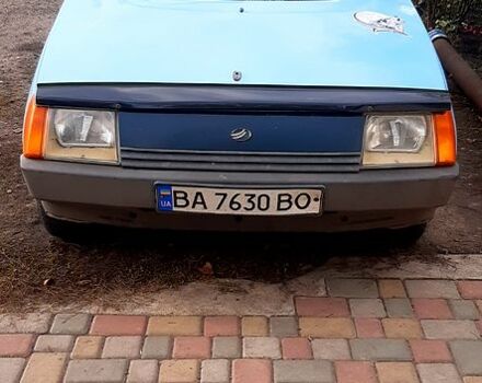 ЗАЗ Таврия 1995 в Новоукраинке на Automoto.ua Синий ЗАЗ Таврия, объемом двигателя 1.1 л и пробегом 0 тыс. км за 460 $, фото 1 на Automoto.ua