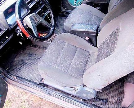 Зелений ЗАЗ Таврія, об'ємом двигуна 1.2 л та пробігом 500 тис. км за 500 $, фото 4 на Automoto.ua