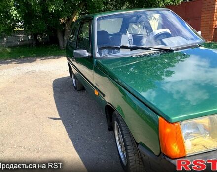 Зеленый ЗАЗ Таврия, объемом двигателя 1.2 л и пробегом 75 тыс. км за 1400 $, фото 2 на Automoto.ua