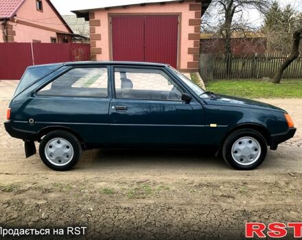 Зеленый ЗАЗ Таврия, объемом двигателя 1.2 л и пробегом 220 тыс. км за 1030 $, фото 4 на Automoto.ua