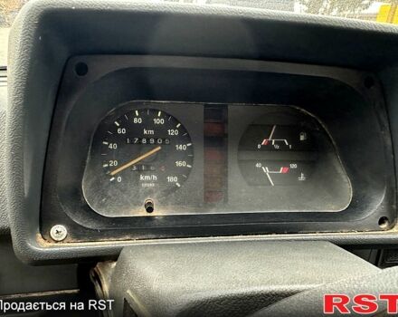 Зеленый ЗАЗ Таврия, объемом двигателя 1.1 л и пробегом 178 тыс. км за 650 $, фото 8 на Automoto.ua