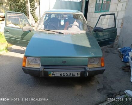 Зеленый ЗАЗ Таврия, объемом двигателя 1.2 л и пробегом 300 тыс. км за 550 $, фото 6 на Automoto.ua