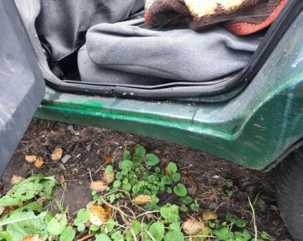 Зеленый ЗАЗ Таврия, объемом двигателя 1.3 л и пробегом 1 тыс. км за 2500 $, фото 3 на Automoto.ua