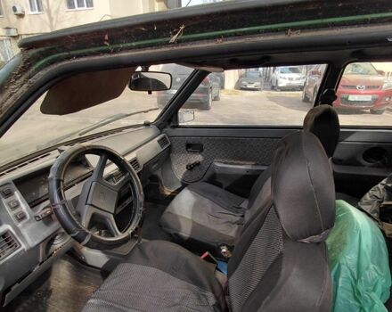 Зеленый ЗАЗ Таврия, объемом двигателя 1.3 л и пробегом 284 тыс. км за 1500 $, фото 5 на Automoto.ua