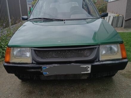 ЗАЗ Таврия 2002 в Чернигове на Automoto.ua Зеленый ЗАЗ Таврия, объемом двигателя 1.2 л и пробегом 167 тыс. км за 757 $, фото 1 на Automoto.ua