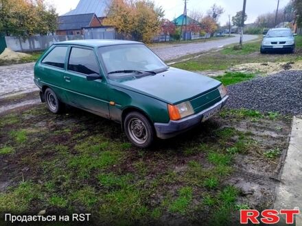Зеленый ЗАЗ Таврия, объемом двигателя 1.1 л и пробегом 142 тыс. км за 650 $, фото 1 на Automoto.ua