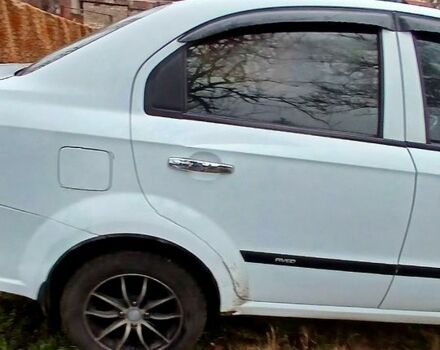 Белый ЗАЗ Вида, объемом двигателя 1.5 л и пробегом 270 тыс. км за 3500 $, фото 2 на Automoto.ua