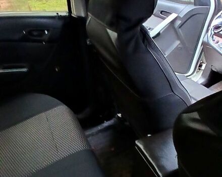 Белый ЗАЗ Вида, объемом двигателя 1.5 л и пробегом 270 тыс. км за 3500 $, фото 6 на Automoto.ua