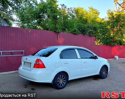 Белый ЗАЗ Вида, объемом двигателя 1.5 л и пробегом 155 тыс. км за 4700 $, фото 2 на Automoto.ua