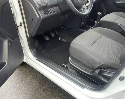 Білий ЗАЗ Віда, об'ємом двигуна 1.5 л та пробігом 80 тис. км за 3500 $, фото 8 на Automoto.ua