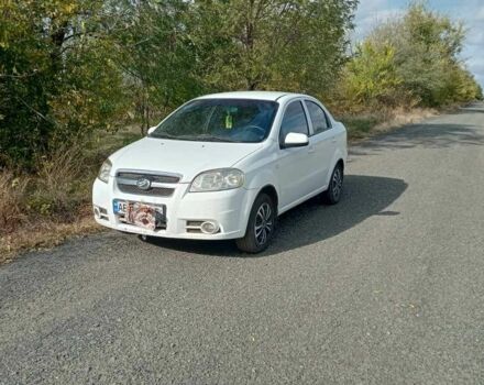 Белый ЗАЗ Вида, объемом двигателя 1.5 л и пробегом 185 тыс. км за 3500 $, фото 2 на Automoto.ua