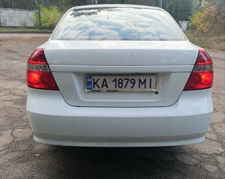 Белый ЗАЗ Вида, объемом двигателя 1.5 л и пробегом 280 тыс. км за 3500 $, фото 5 на Automoto.ua