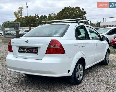 Белый ЗАЗ Вида, объемом двигателя 1.5 л и пробегом 92 тыс. км за 3900 $, фото 4 на Automoto.ua