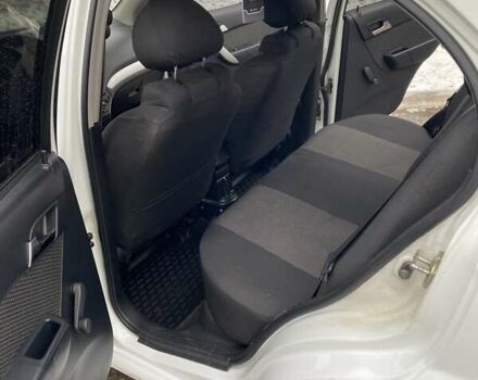 Белый ЗАЗ Вида, объемом двигателя 1.4 л и пробегом 149 тыс. км за 5199 $, фото 7 на Automoto.ua