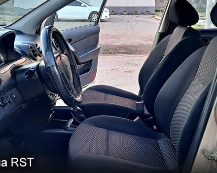 Бежевий ЗАЗ Віда, об'ємом двигуна 15 л та пробігом 120 тис. км за 4200 $, фото 7 на Automoto.ua