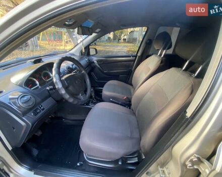 Бежевый ЗАЗ Вида, объемом двигателя 1.5 л и пробегом 160 тыс. км за 3900 $, фото 5 на Automoto.ua