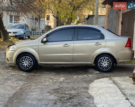 Бежевый ЗАЗ Вида, объемом двигателя 1.5 л и пробегом 160 тыс. км за 3900 $, фото 4 на Automoto.ua