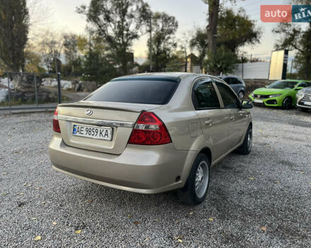 Бежевый ЗАЗ Вида, объемом двигателя 1.4 л и пробегом 300 тыс. км за 3800 $, фото 5 на Automoto.ua