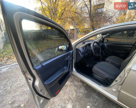 Бежевый ЗАЗ Вида, объемом двигателя 1.5 л и пробегом 160 тыс. км за 3900 $, фото 6 на Automoto.ua