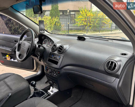 Бежевый ЗАЗ Вида, объемом двигателя 1.5 л и пробегом 150 тыс. км за 3900 $, фото 11 на Automoto.ua