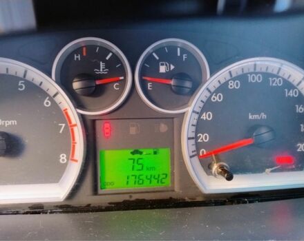 Черный ЗАЗ Вида, объемом двигателя 1.4 л и пробегом 176 тыс. км за 5200 $, фото 6 на Automoto.ua