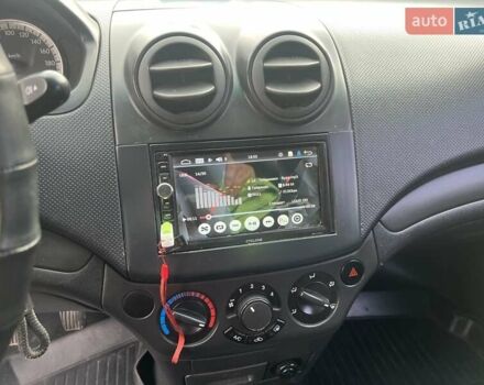 Черный ЗАЗ Вида, объемом двигателя 1.5 л и пробегом 128 тыс. км за 4800 $, фото 4 на Automoto.ua