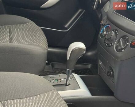 Красный ЗАЗ Вида, объемом двигателя 1.4 л и пробегом 45 тыс. км за 5950 $, фото 32 на Automoto.ua