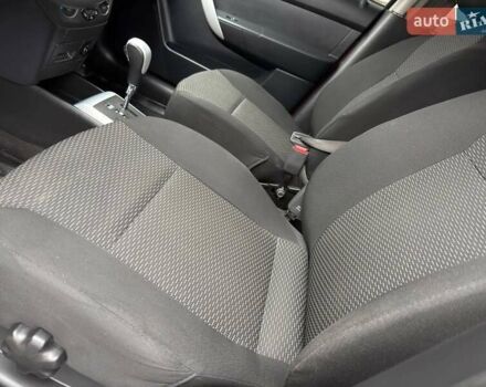 Красный ЗАЗ Вида, объемом двигателя 1.4 л и пробегом 45 тыс. км за 5950 $, фото 21 на Automoto.ua