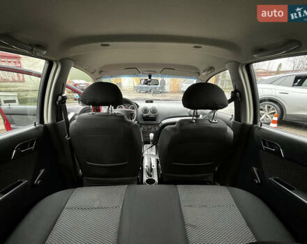 Червоний ЗАЗ Віда, об'ємом двигуна 1.4 л та пробігом 68 тис. км за 6950 $, фото 17 на Automoto.ua