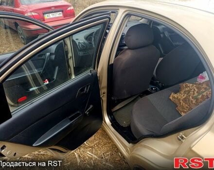Червоний ЗАЗ Віда, об'ємом двигуна 1.3 л та пробігом 148 тис. км за 3500 $, фото 5 на Automoto.ua