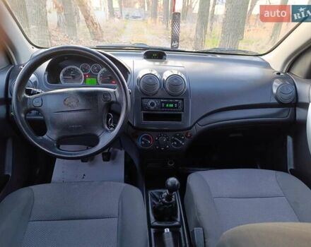 Красный ЗАЗ Вида, объемом двигателя 1.5 л и пробегом 258 тыс. км за 4400 $, фото 3 на Automoto.ua