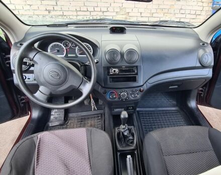 Красный ЗАЗ Вида, объемом двигателя 1.5 л и пробегом 105 тыс. км за 3500 $, фото 1 на Automoto.ua