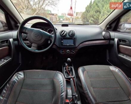 ЗАЗ Віда 2013 у Броварах на Automoto.ua Червоний ЗАЗ Віда, об'ємом двигуна 1.5 л та пробігом 189 тис. км за 3500 $, фото 6 на Automoto.ua