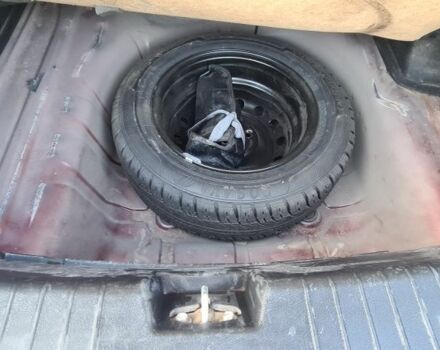 Красный ЗАЗ Вида, объемом двигателя 1.5 л и пробегом 105 тыс. км за 3500 $, фото 9 на Automoto.ua