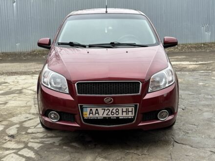 Красный ЗАЗ Вида, объемом двигателя 1.5 л и пробегом 134 тыс. км за 3900 $, фото 1 на Automoto.ua