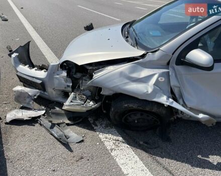 Сірий ЗАЗ Віда, об'ємом двигуна 1.5 л та пробігом 300 тис. км за 1900 $, фото 3 на Automoto.ua