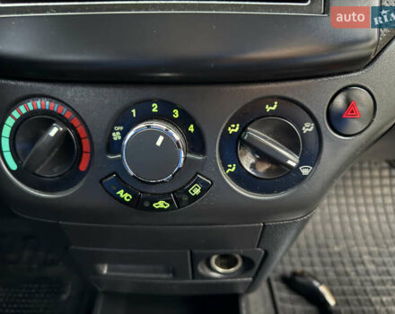 Серый ЗАЗ Вида, объемом двигателя 1.5 л и пробегом 130 тыс. км за 3950 $, фото 11 на Automoto.ua