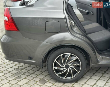 Сірий ЗАЗ Віда, об'ємом двигуна 1.5 л та пробігом 179 тис. км за 2850 $, фото 33 на Automoto.ua