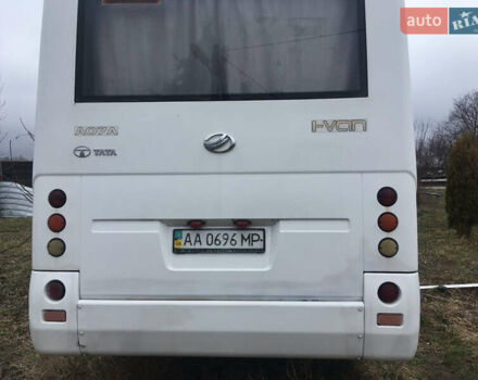 Белый ЗАЗ A07А I-VAN, объемом двигателя 5.68 л и пробегом 500 тыс. км за 7000 $, фото 1 на Automoto.ua