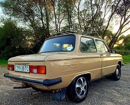 Бежевый ЗАЗ Запорожець, объемом двигателя 1.2 л и пробегом 60 тыс. км за 600 $, фото 2 на Automoto.ua